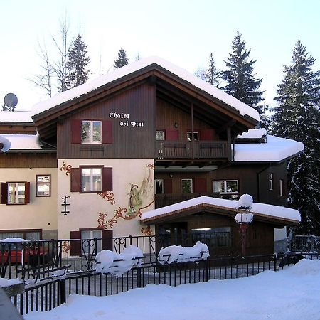 Chalet Dei Pini Aparthotel มาดอนนาดีกัมปิโญ ภายนอก รูปภาพ
